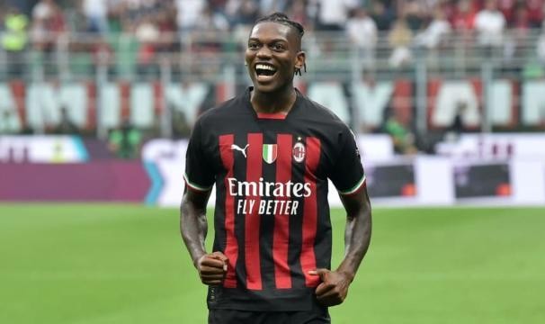 王勤伯：续约莱昂，是马尔蒂尼的“中考”