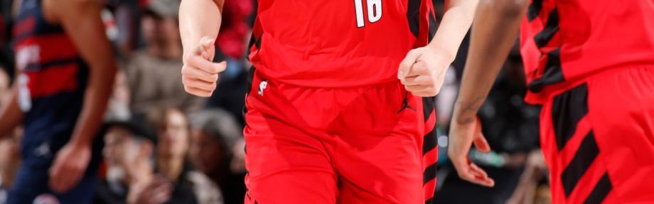 开云-杨瀚森6分4篮板阿夫迪亚20+7 开拓者轻取奇才