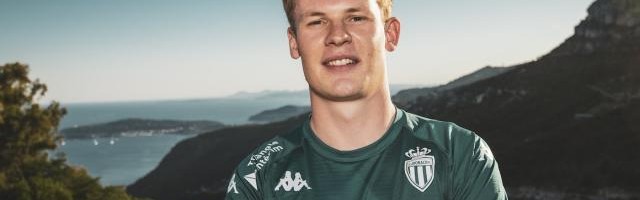 拜仁回到未来：乌尔赖希回归，尼贝尔跟科瓦奇练级