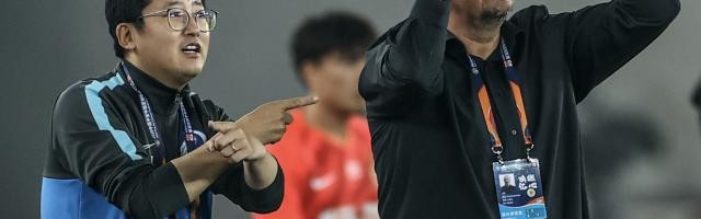 开云体育-向现实妥协？贝帅执教成绩零突破 青春风暴未成功