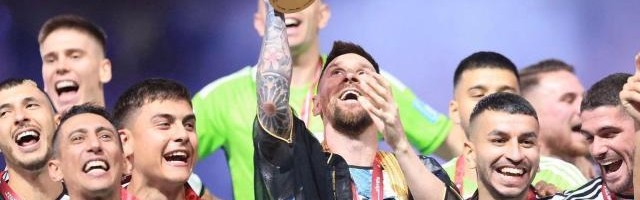 开云-【特写】阿根廷队首都巡游，与500万球迷共同狂欢