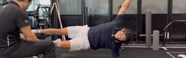 开云-张之臻办婚礼不忘练体能 办完婚礼立马出国冬训