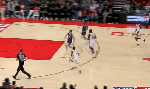 开云体育-火箭输黄蜂：克弩与谢泼德的不同命运